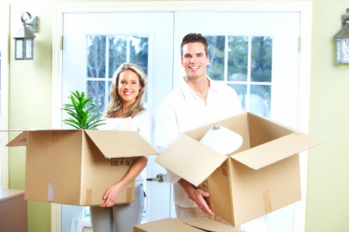Home move loading support with a van
